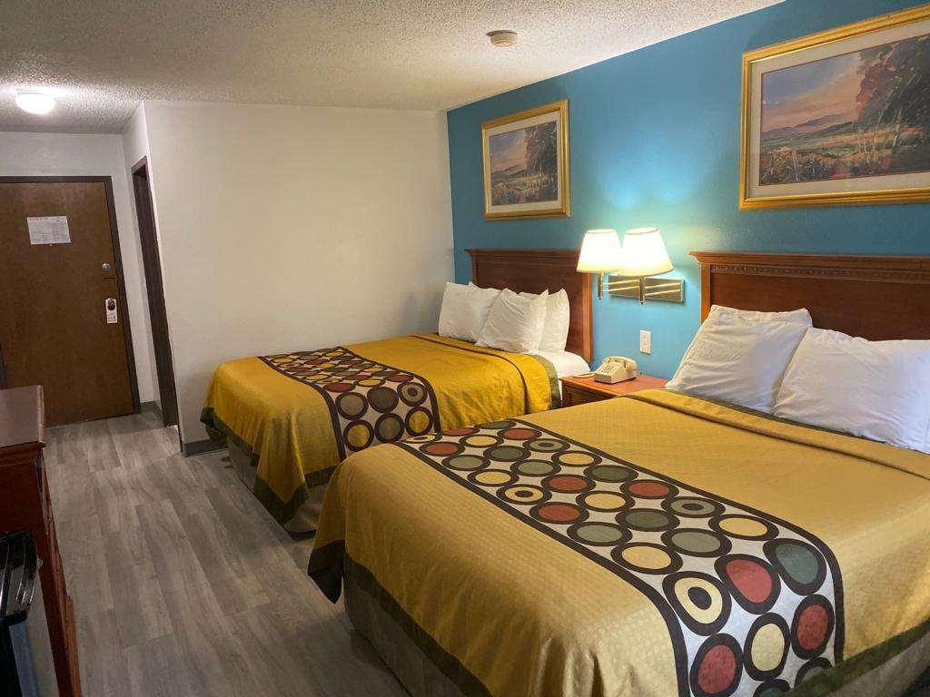 Americas Best Value Inn West Frankfort Quarto foto