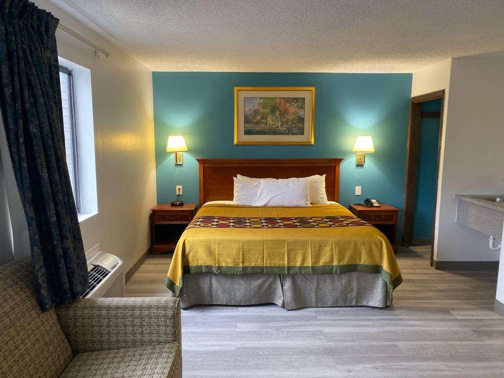 Americas Best Value Inn West Frankfort Quarto foto