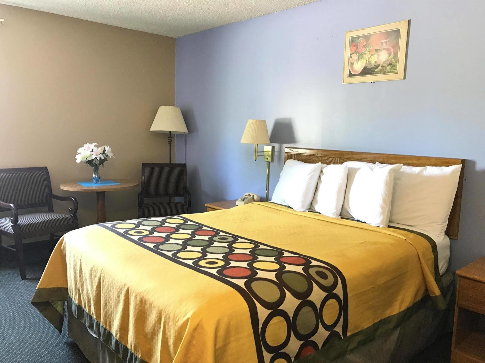 Americas Best Value Inn West Frankfort Exterior foto